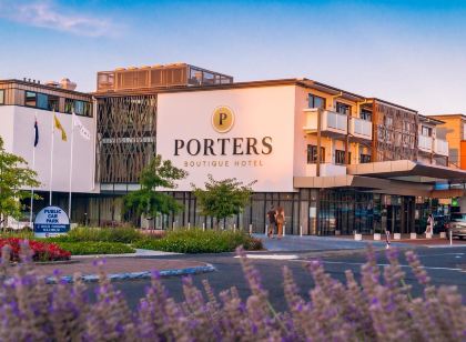 Porters Boutique Hotel