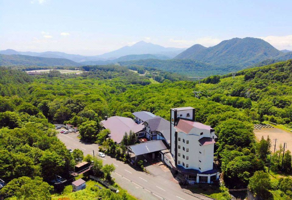 hotel overview picture