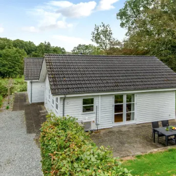 "Bjerund" - 250m from the Sea