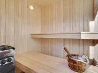 "Iwa" - 475m from the Sea Hotels in Gørlev