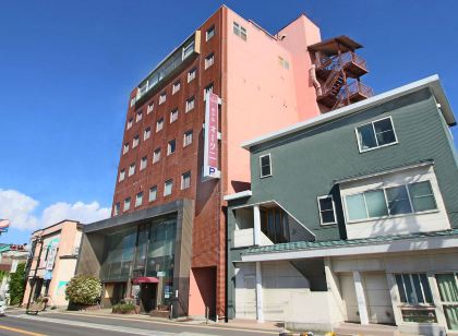 Hotel Okuni (Royal Inn Group)