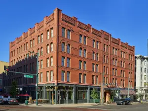 Popular Cultural Hotels in Denver