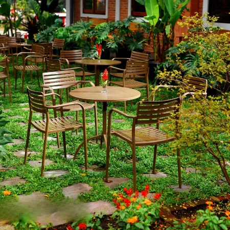 Puri Saras Family Garden Hotel Syariah