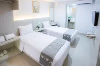 Dragon Inn Kendari Hotels in Kadia