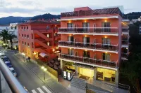 Tossa海灘-中心 Playa Santa Maria de Llorell附近的飯店