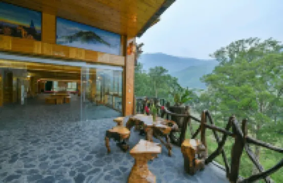 MT House Sa Pa - Mountain & Terraced Fields View and Trekking Tour