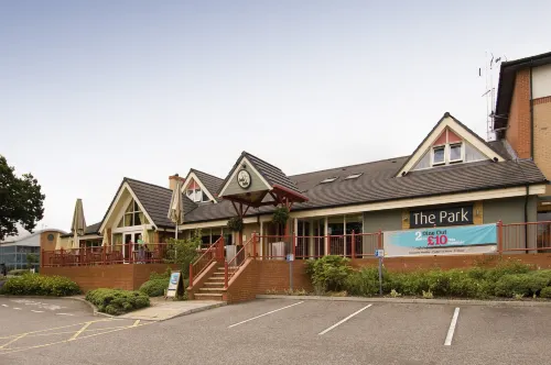Premier Inn Harrogate South - 3-Star
