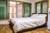 Suncheon Dalbitsarang Pension