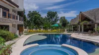 The Mayana Resort - Pool