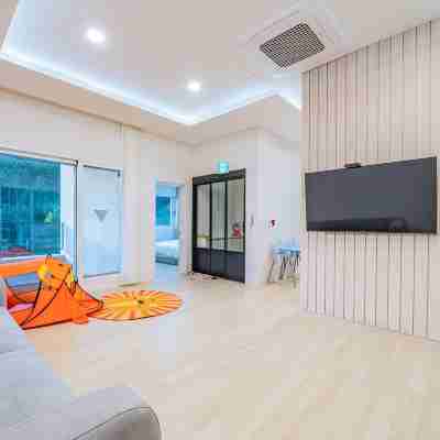 더알라딘 키즈풀빌라 Rooms