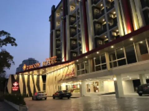 โรงแรมเซอร์คอน โรงแรมใกล้โชว์รูมเบนซ์พันทวียนต์