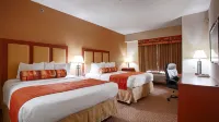Best Western Plus Waxahachie Inn  Suites فنادق في Waxahachie