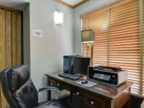 Quality Inn Fort Smith I-540 Hotels in Fort Smith