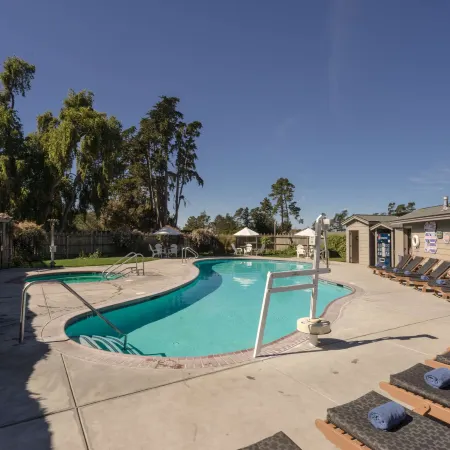 Cambria Pines Lodge