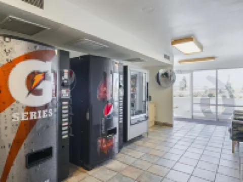 モーテル 6 ララミー、ワイオミング ララミーのホテル