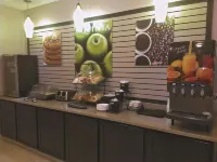 La Quinta Inn by Wyndham Lincoln - Bữa sáng