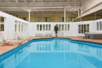 Days Inn by Wyndham Blainville Conference Centre Hotels in Boisbriand