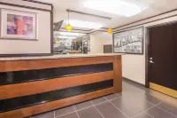 Super 8 by Wyndham Tulsa/Arpt/St Fairgrounds Hotels in Tulsa