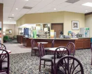 Quality Inn Columbus, MS - breakfast