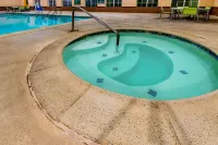 La Quinta Inn & Suites by Wyndham DFW Airport West - Bedford - Hot Tub