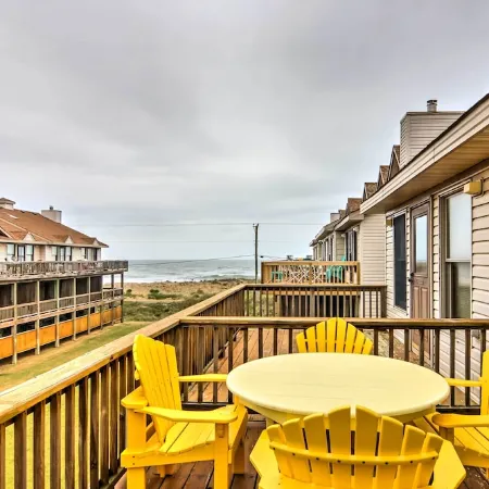 Kitty Hawk Townhome at Sea Dunes - Walk to Beach!