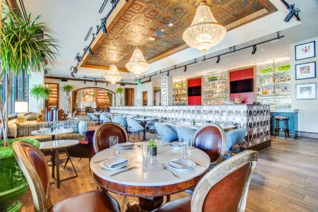 Hotel ZaZa Austin Отели рядом с достопримечательностью «Университет Техас в Остин»