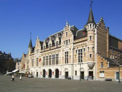 ibis Styles Kortrijk Expo Hotels near Vanneste Windmill