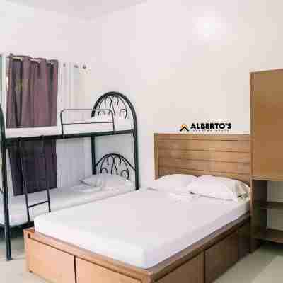 Alberto's Lodging House Rooms
