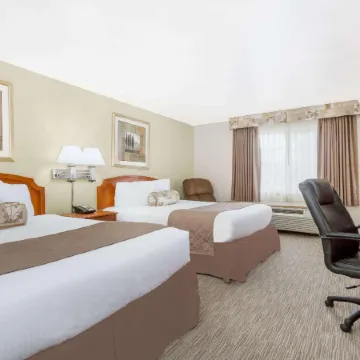 Ramada by Wyndham Ely