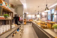 Ramada by Wyndham the Hague Scheveningen - breakfast