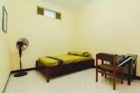 Griya Batik Giri Sekar Homestay
