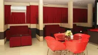 Grand Hotel Jambi - 泳池