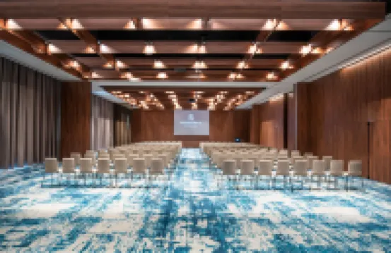 Renaissance Porto Lapa Hotel