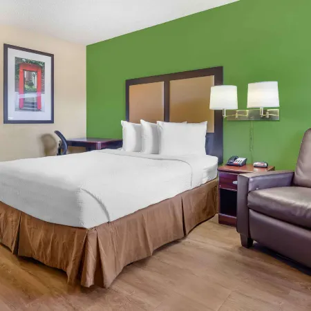Extended Stay America Select Suites - Roanoke - Airport