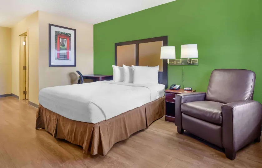 Extended Stay America Select Suites - Roanoke - Airport