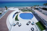 Flamingo Paradise Beach Hotel - vue mer