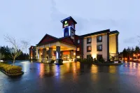 Holiday Inn Express VANCOUVER NORTH - SALMON CREEK by IHG Hotels in Battle Ground