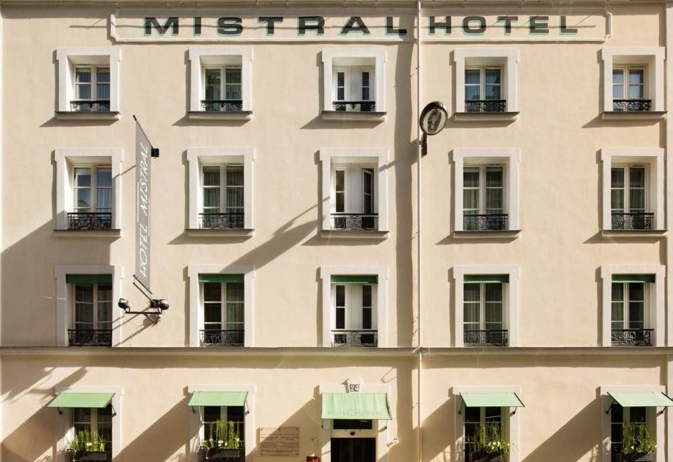 호텔 조식 공간