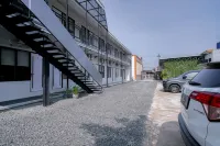 RedDoorz Syariah at Jalan Endro Suratmin Lampung Hotel a Sukarame