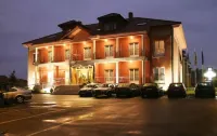 Villa de Llanes Hotel dekat Hotel Restaurante Covadonga