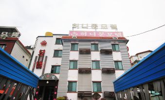 임실 허니문 객실