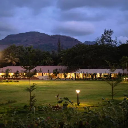 Oleander Farms, Karjat