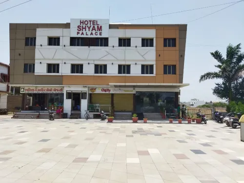 Hotel Shyam Palace Hotels in Bhuj