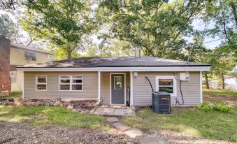 Deck + Dock Access: Lakefront Grove Cabin!