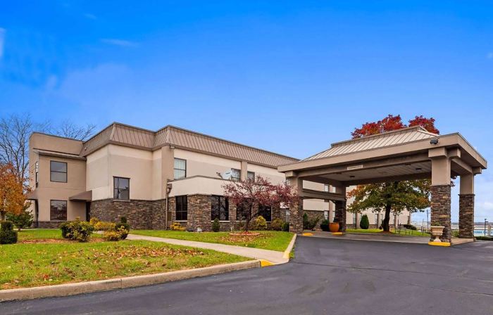 Baymont by Wyndham Monroe Ohio