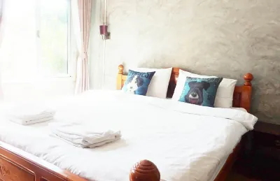 Rommai Rimnaam Resort Отели в г. 