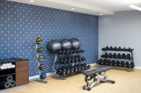Four Points by Sheraton Penticton at the Convention Centre - Phòng tập thể hình