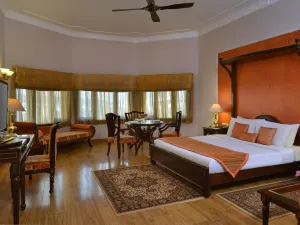 Noor-Us-Sabah Palace