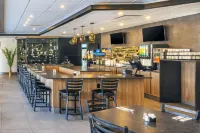 Econo Lodge فنادق في Saint-Casimir