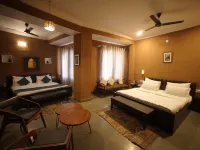 Hotel Udai Niwas by the Lake Hotels near Udaipur Train Station